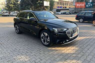 Позашляховик / Кросовер Audi e-tron 2019 в Чернівцях