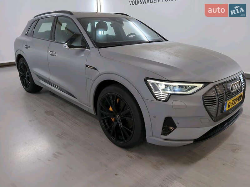 Внедорожник / Кроссовер Audi e-tron 2019 в Коломые