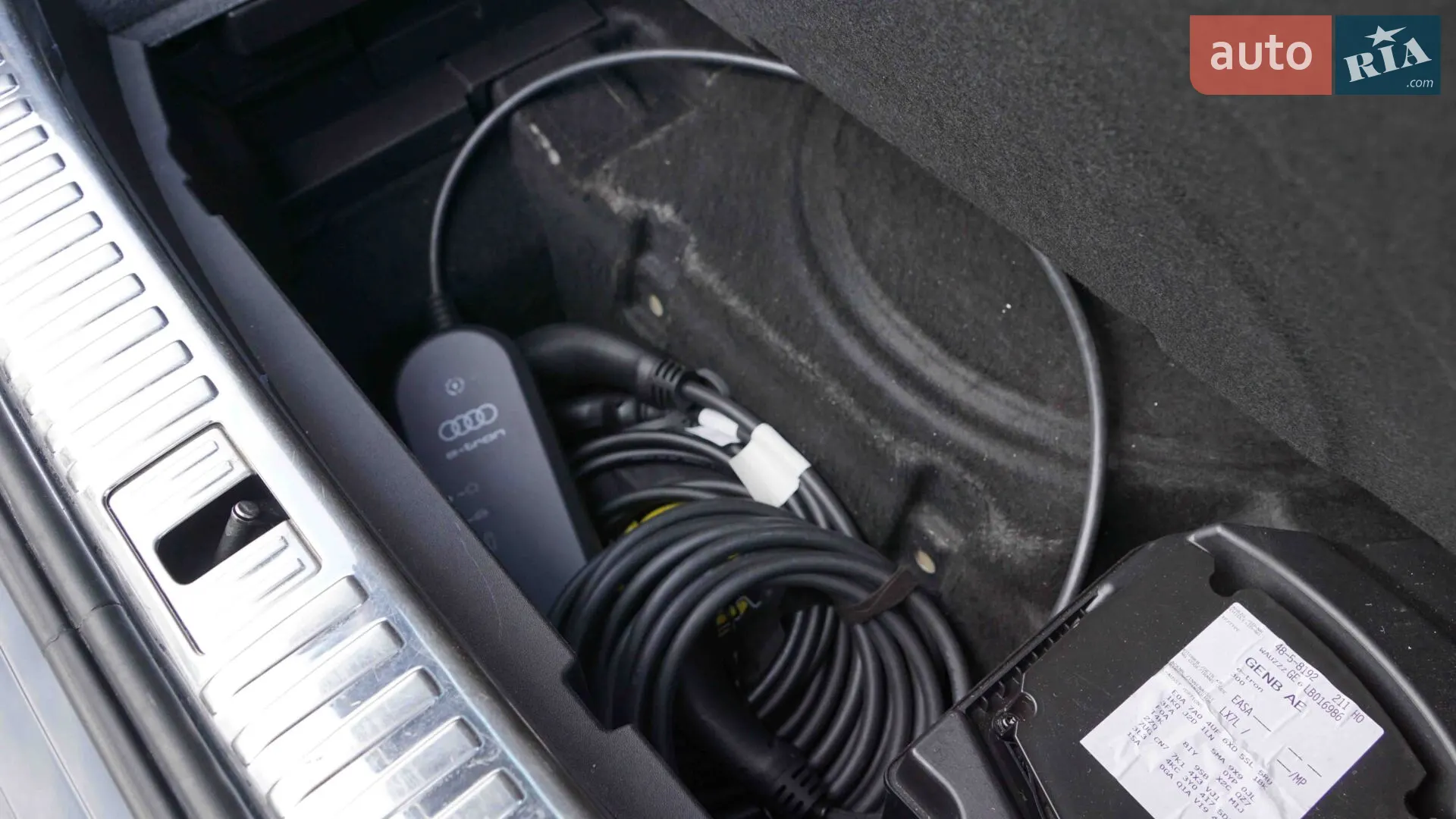 2019 Audi e-tron - мініатюра 30
