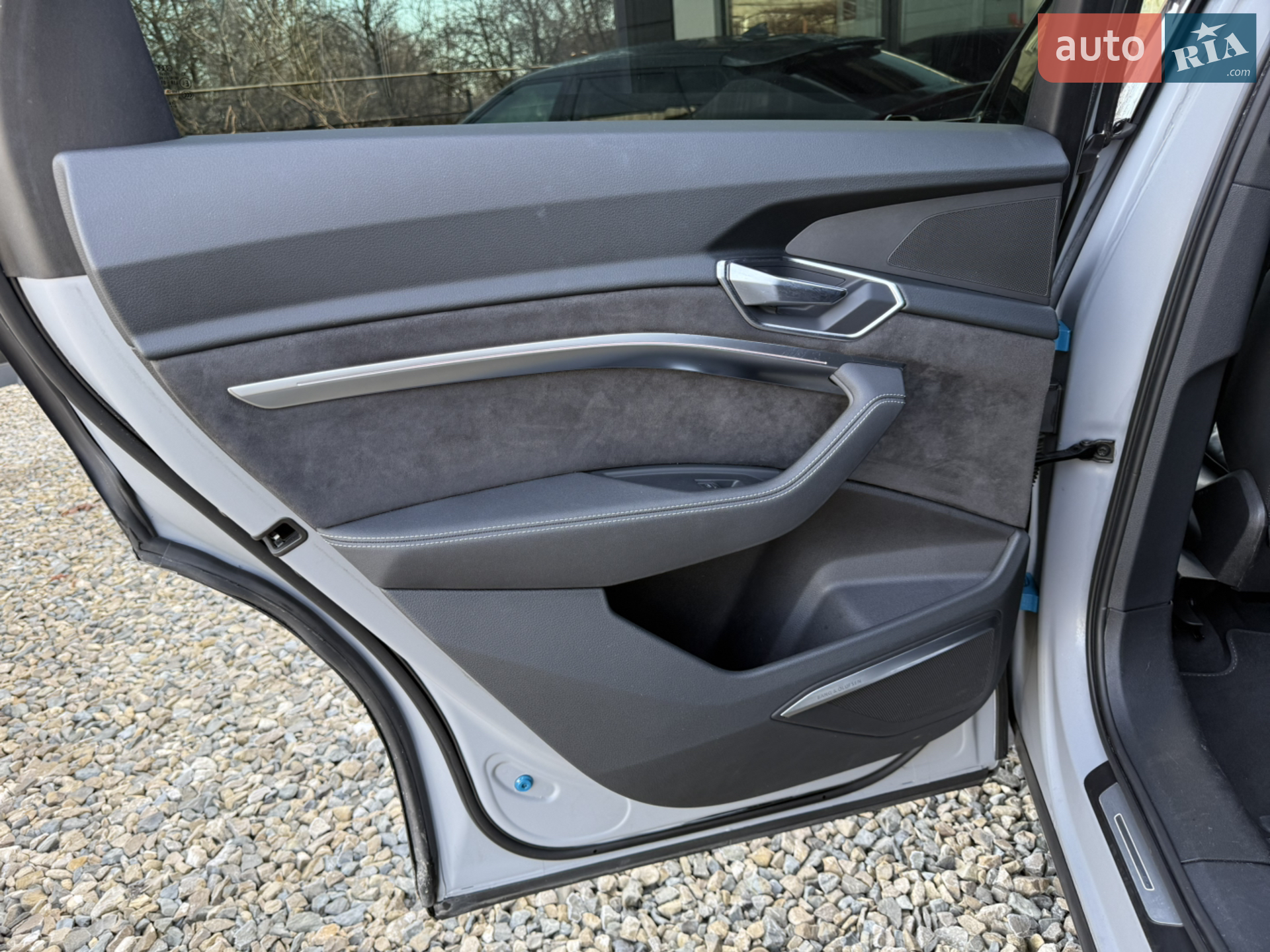 2019 Audi e-tron - мініатюра 35