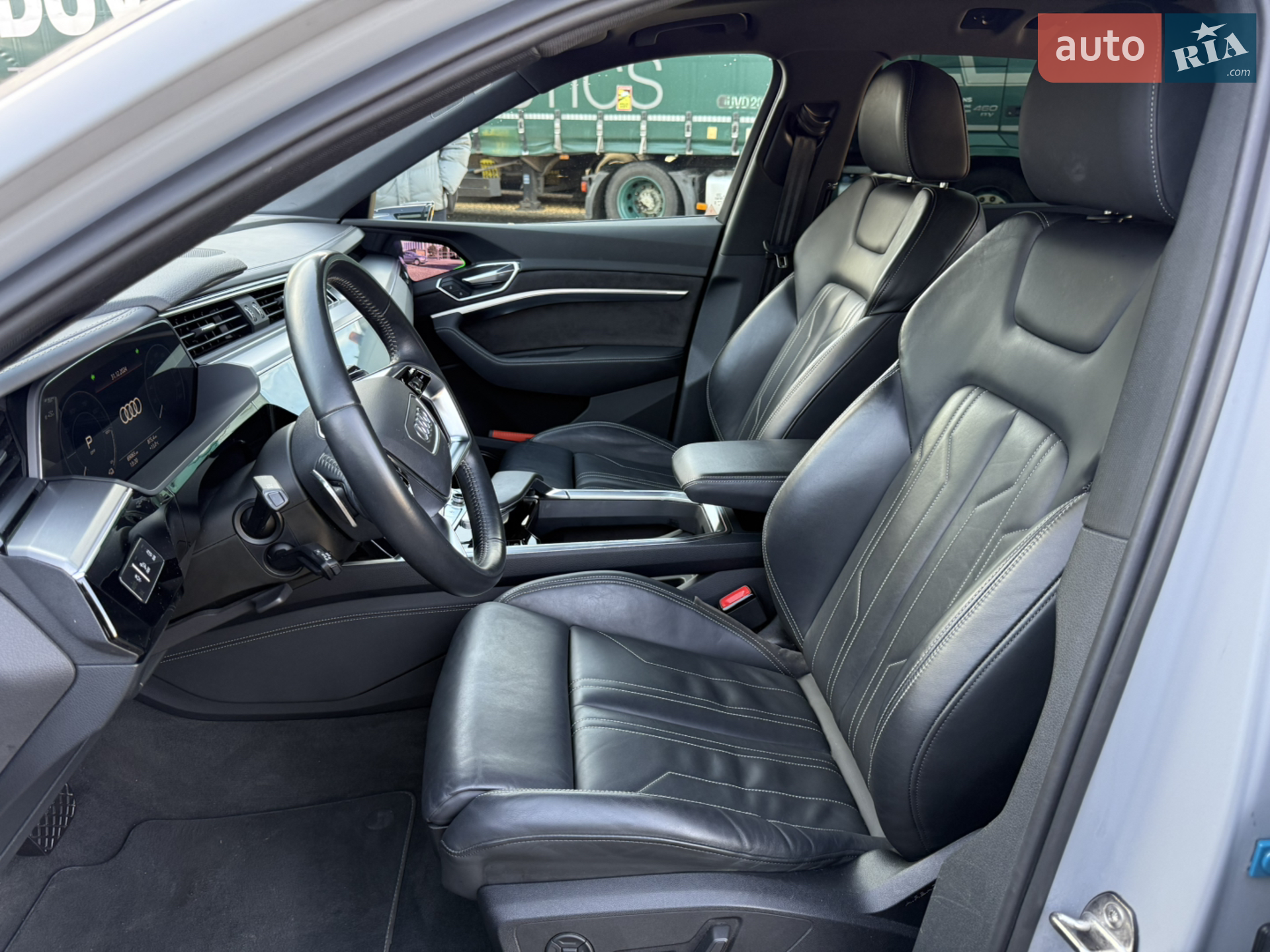 2019 Audi e-tron - мініатюра 40