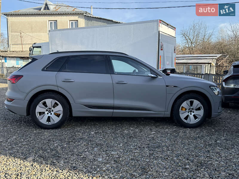 Внедорожник / Кроссовер Audi e-tron 2019 в Коломые