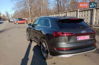 Внедорожник / Кроссовер Audi e-tron 2019 в Киеве