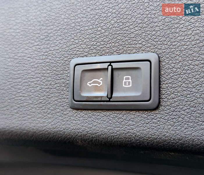 Позашляховик / Кросовер Audi e-tron 2020 в Харкові