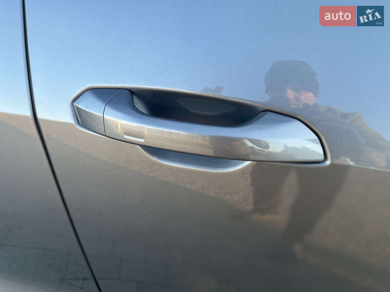 Внедорожник / Кроссовер Audi e-tron 2020 в Львове