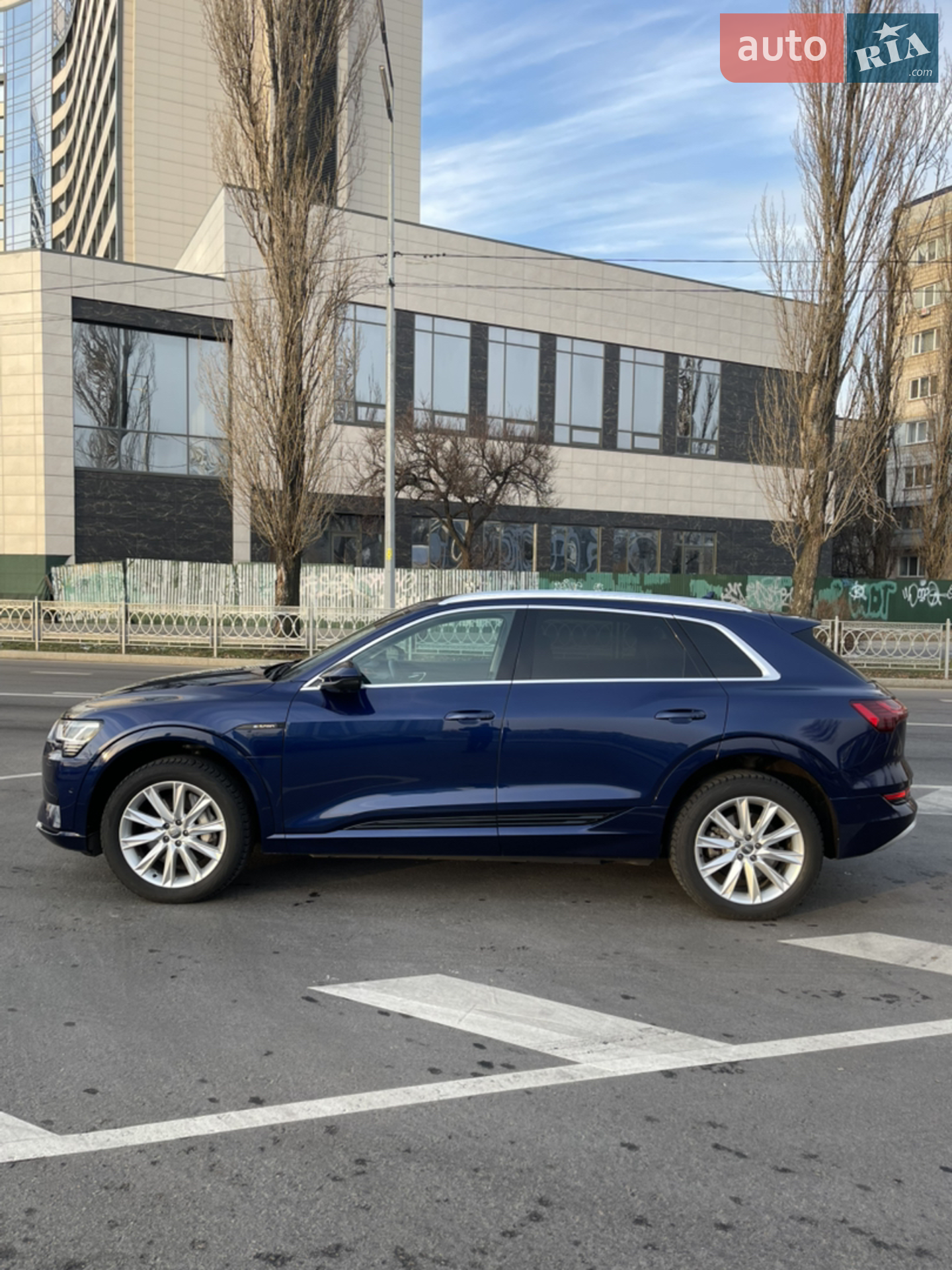 2020 Audi e-tron - мініатюра 4