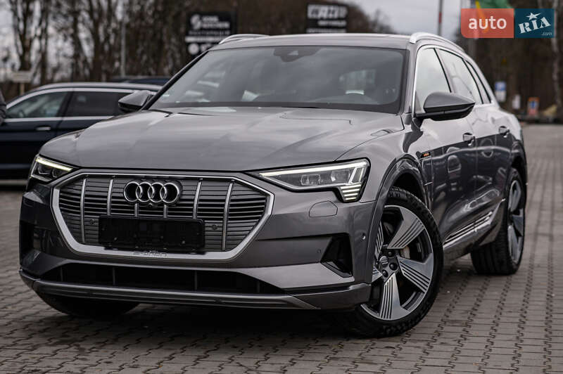 Внедорожник / Кроссовер Audi e-tron 2020 в Львове фото 2 Внедорожник / Кроссовер Audi e-tron 2020 в Львове