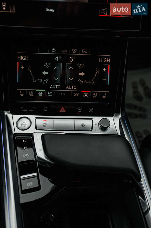 Внедорожник / Кроссовер Audi e-tron 2020 в Львове фото 46 Внедорожник / Кроссовер Audi e-tron 2020 в Львове