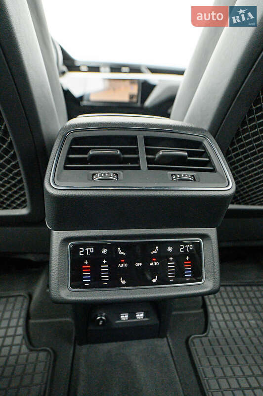 Внедорожник / Кроссовер Audi e-tron 2020 в Львове фото 36 Внедорожник / Кроссовер Audi e-tron 2020 в Львове