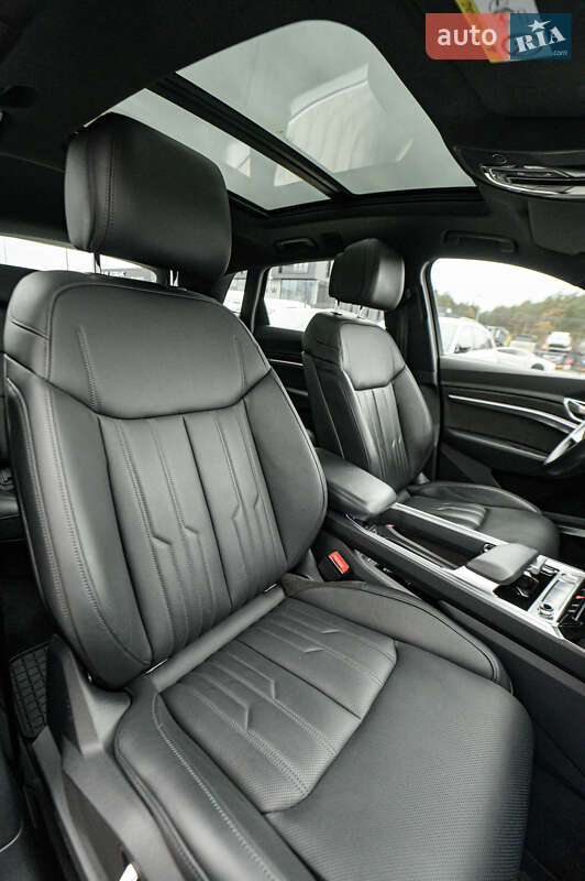 Внедорожник / Кроссовер Audi e-tron 2020 в Львове фото 32 Внедорожник / Кроссовер Audi e-tron 2020 в Львове