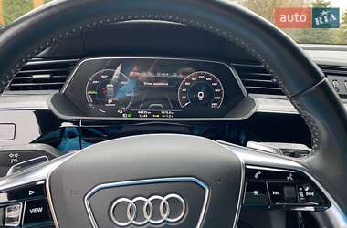 Внедорожник / Кроссовер Audi e-tron 2019 в 