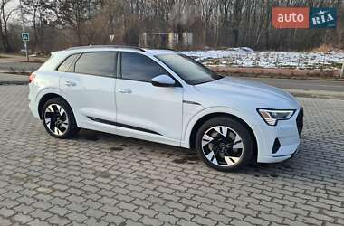 Позашляховик / Кросовер Audi e-tron 2022 в Львові