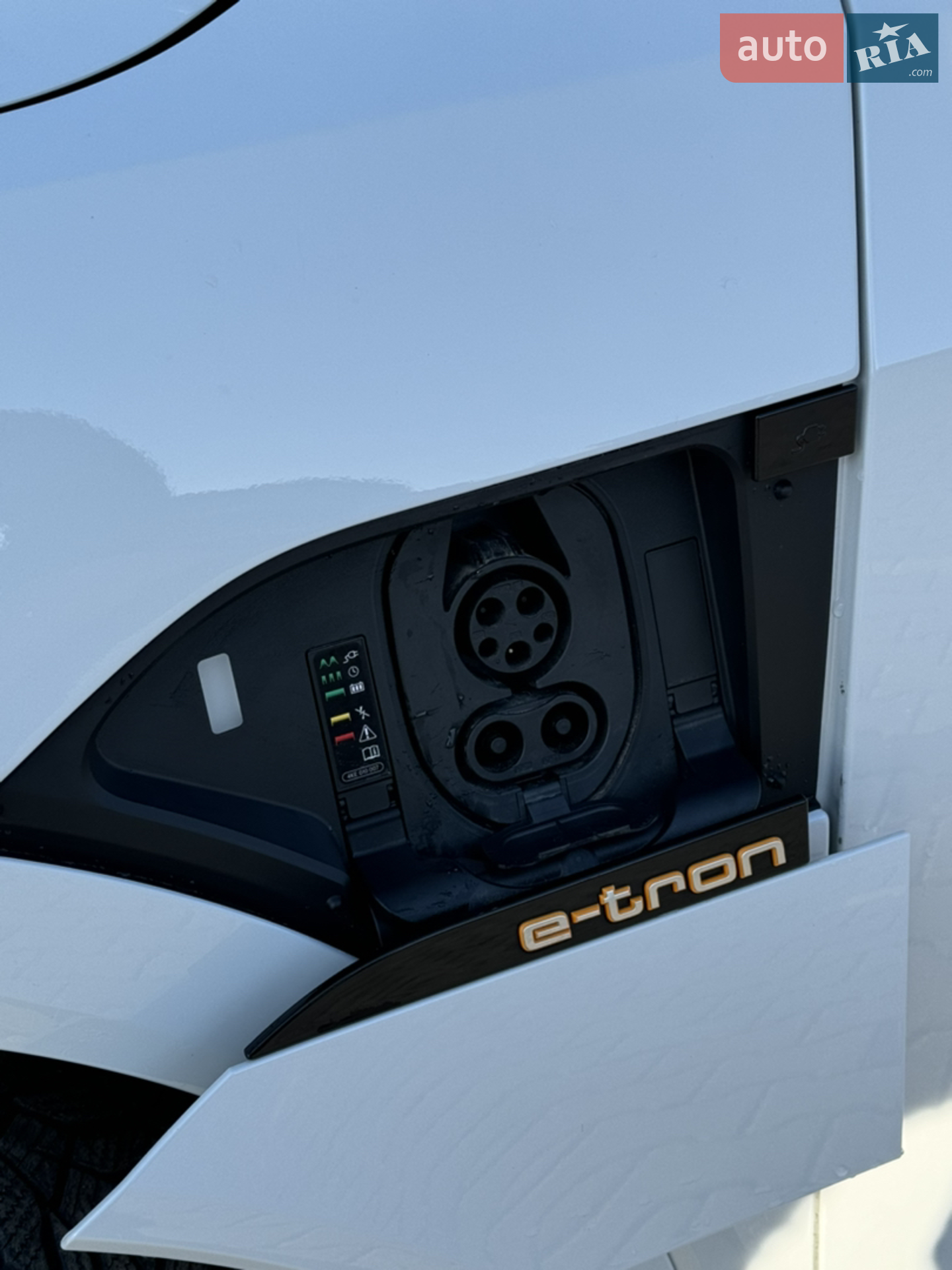 2021 Audi e-tron - мініатюра 19