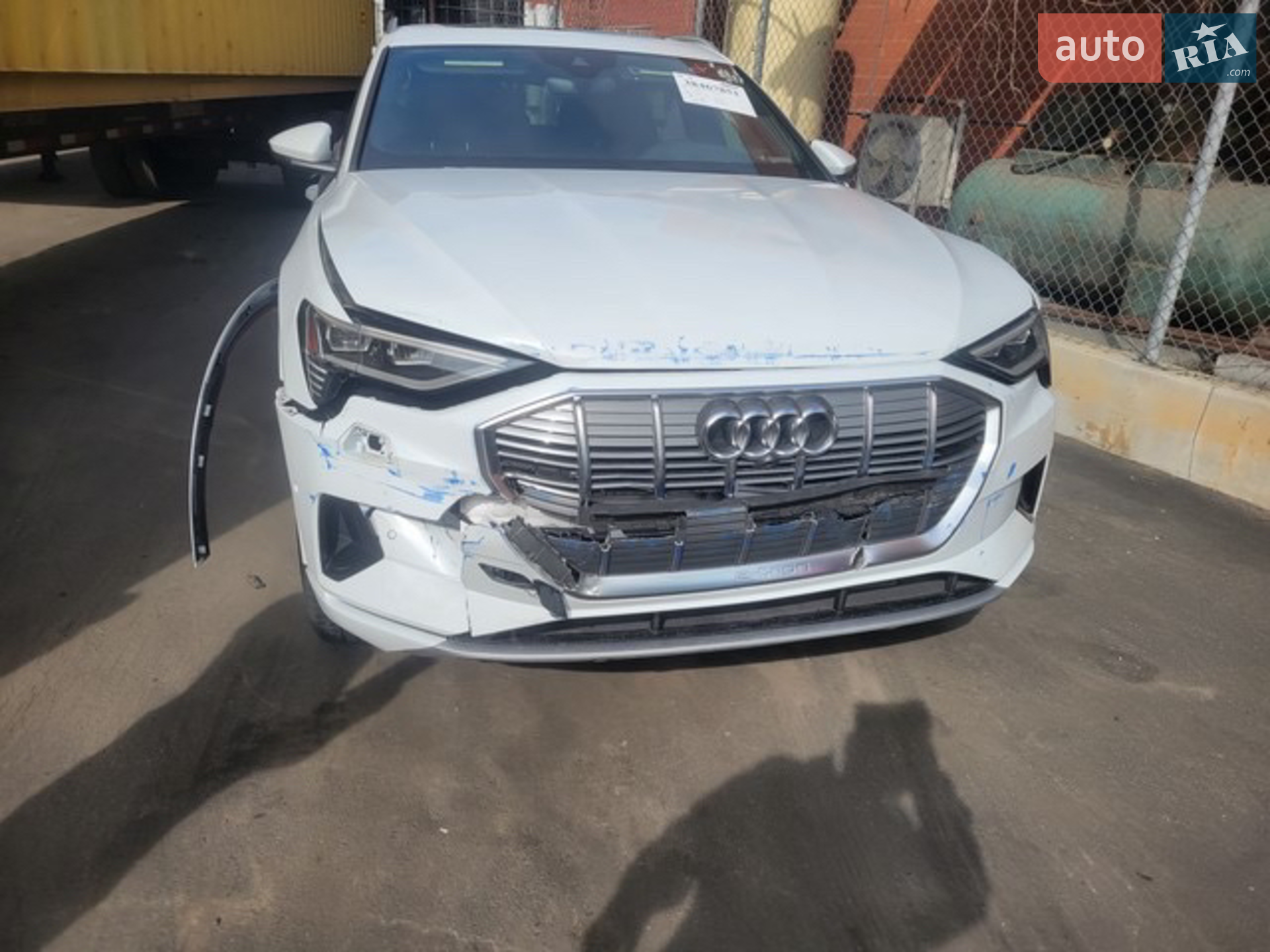 2021 Audi e-tron - мініатюра 28