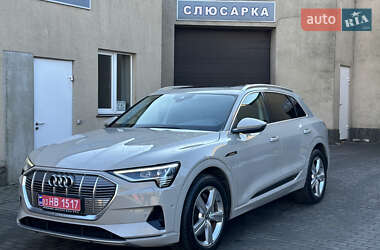 Позашляховик / Кросовер Audi e-tron 2020 в Володимирі