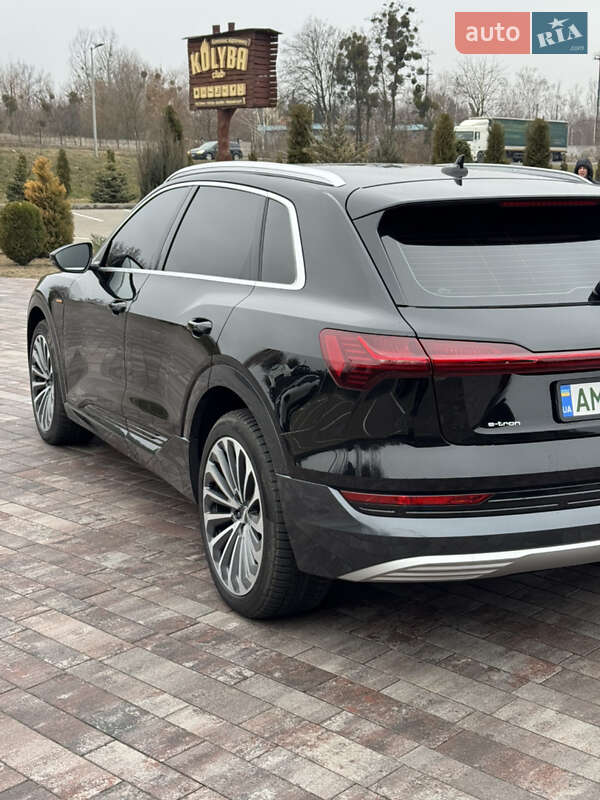 Внедорожник / Кроссовер Audi e-tron 2019 в Житомире