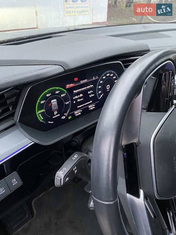 Внедорожник / Кроссовер Audi e-tron 2020 в Хмельницком