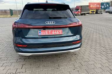 Внедорожник / Кроссовер Audi e-tron 2019 в 