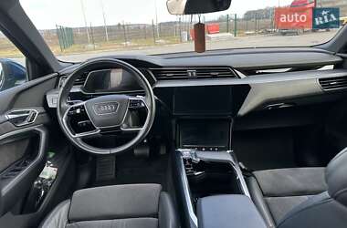 Внедорожник / Кроссовер Audi e-tron 2019 в 
