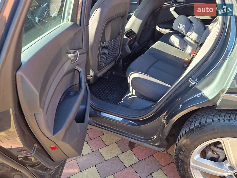Внедорожник / Кроссовер Audi e-tron 2020 в Ужгороде фото 9 Внедорожник / Кроссовер Audi e-tron 2020 в Ужгороде