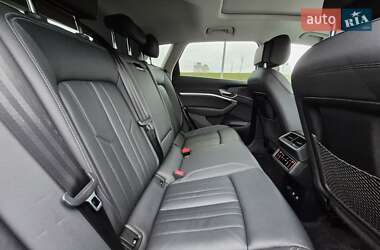 Внедорожник / Кроссовер Audi e-tron 2020 в 