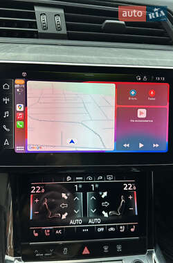 Внедорожник / Кроссовер Audi e-tron 2021 в 