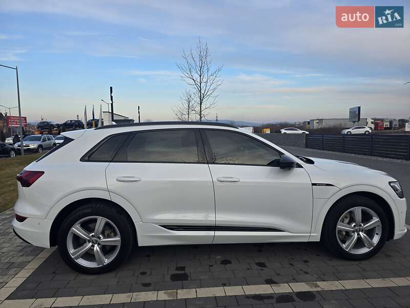 Внедорожник / Кроссовер Audi e-tron 2020 в Мукачево