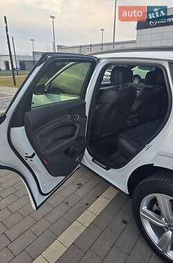 Внедорожник / Кроссовер Audi e-tron 2020 в 
