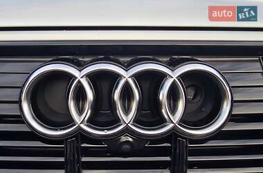 Внедорожник / Кроссовер Audi e-tron 2020 в 