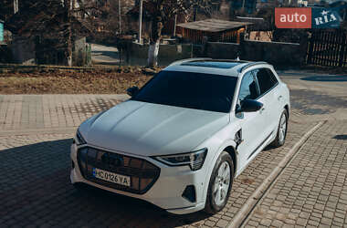 Позашляховик / Кросовер Audi e-tron 2019 в Львові