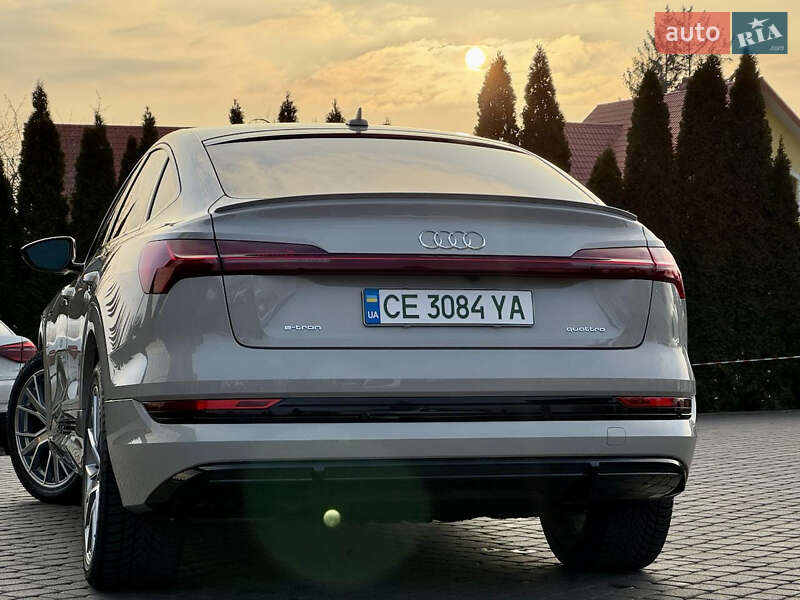 Позашляховик / Кросовер Audi e-tron 2020 в Чернівцях