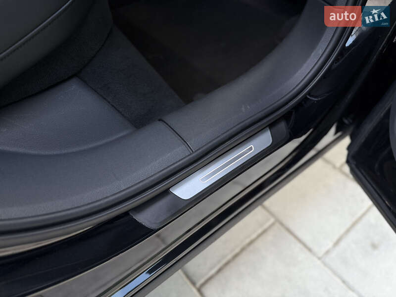 Позашляховик / Кросовер Audi e-tron 2018 в Львові фото 65 Позашляховик / Кросовер Audi e-tron 2018 в Львові