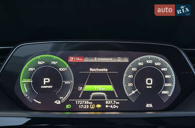Внедорожник / Кроссовер Audi e-tron 2020 в 
