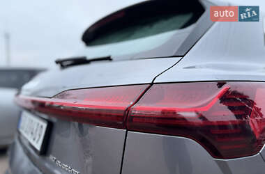 Внедорожник / Кроссовер Audi e-tron 2020 в 