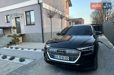 Позашляховик / Кросовер Audi e-tron 2020 в 