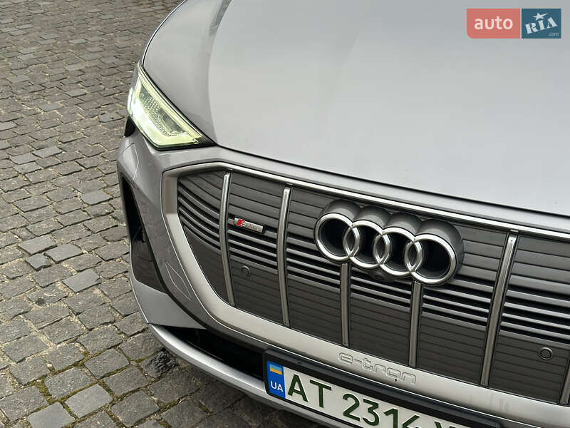 Внедорожник / Кроссовер Audi e-tron 2022 в Коломые