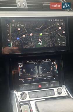 Внедорожник / Кроссовер Audi e-tron 2021 в 