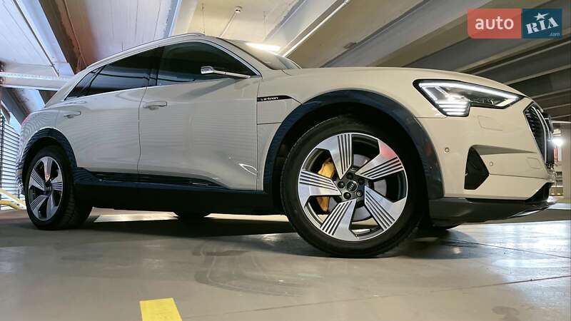 Внедорожник / Кроссовер Audi e-tron 2020 в Виннице фото 20 Внедорожник / Кроссовер Audi e-tron 2020 в Виннице
