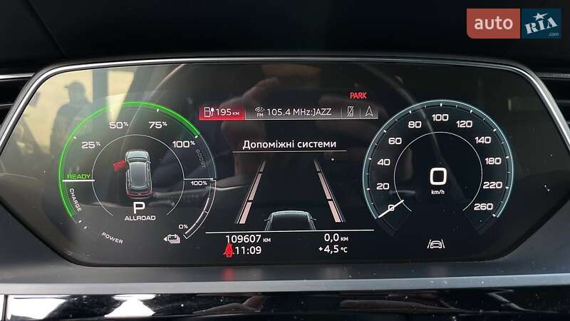 Внедорожник / Кроссовер Audi e-tron 2019 в Львове