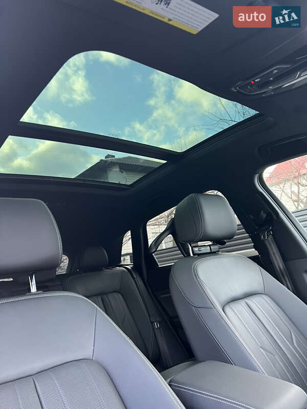 Внедорожник / Кроссовер Audi e-tron 2021 в Буковеле