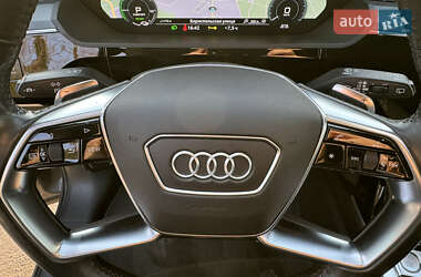 Внедорожник / Кроссовер Audi e-tron 2019 в 