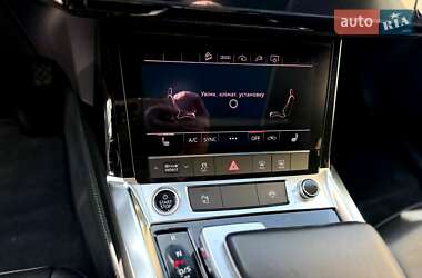 Внедорожник / Кроссовер Audi e-tron 2021 в 