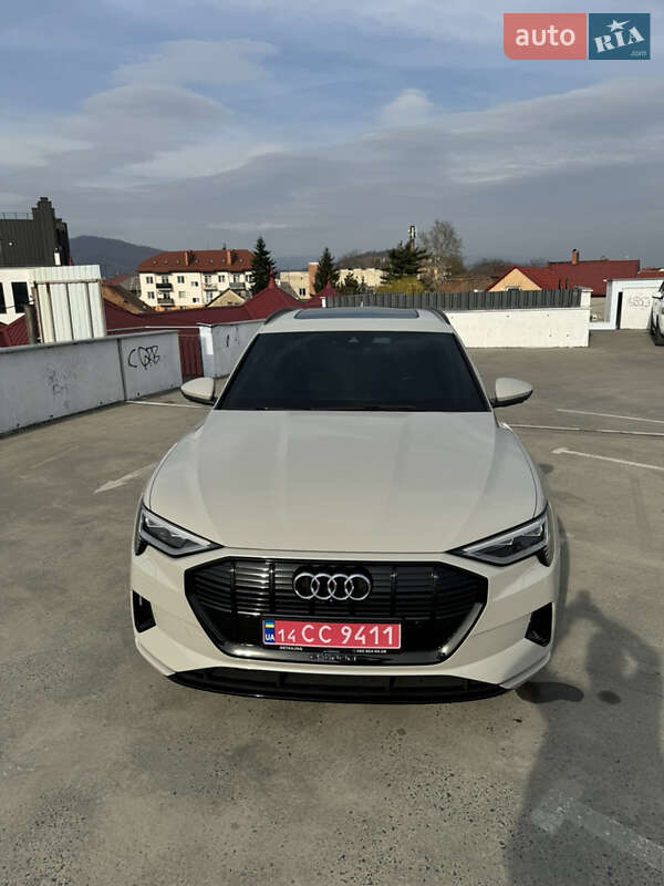 Внедорожник / Кроссовер Audi e-tron 2020 в Мукачево