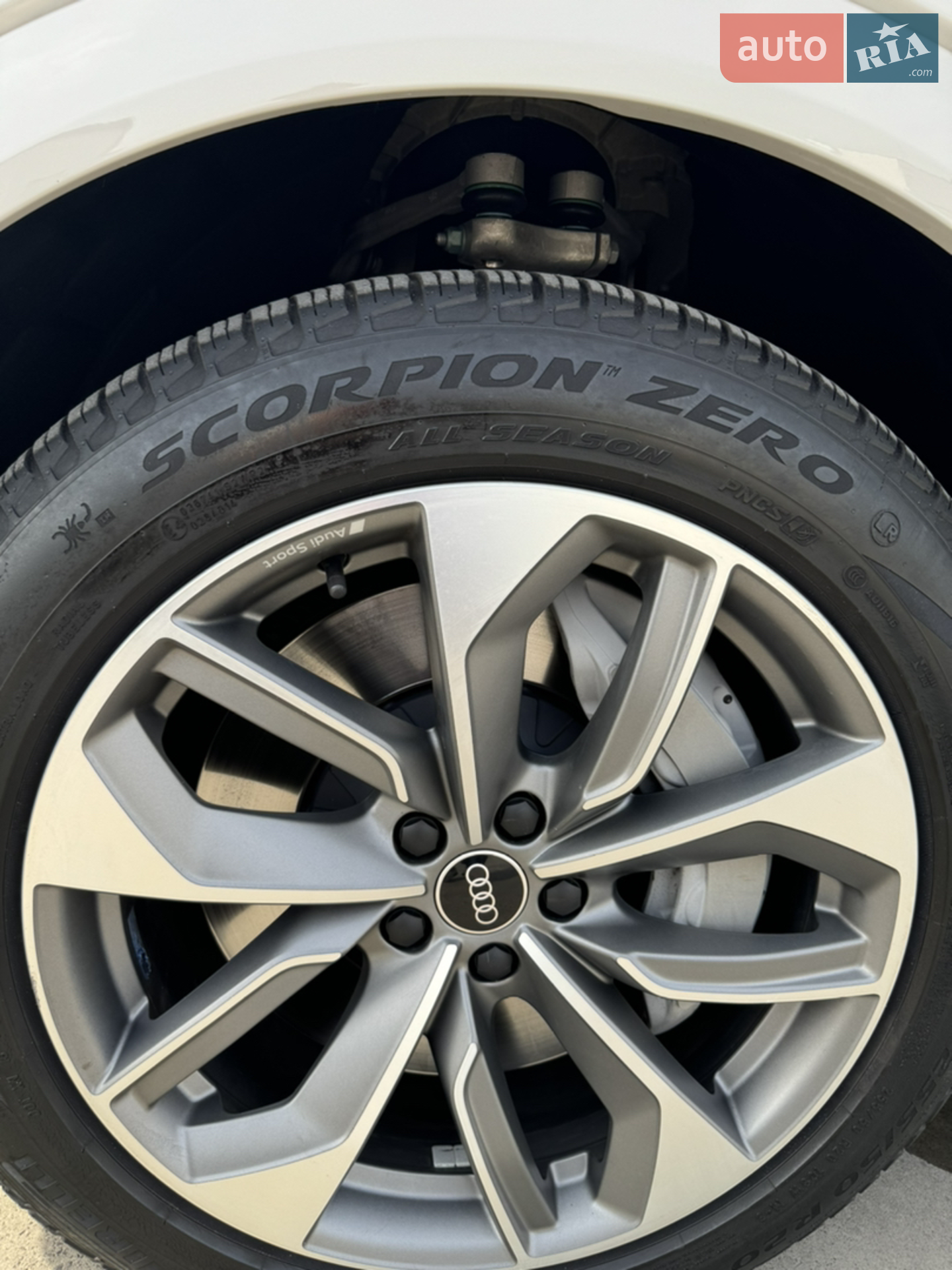 2020 Audi e-tron - мініатюра 23