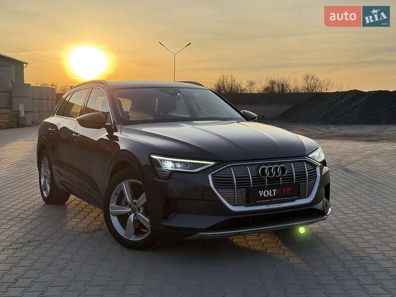 Audi e-tron 2019