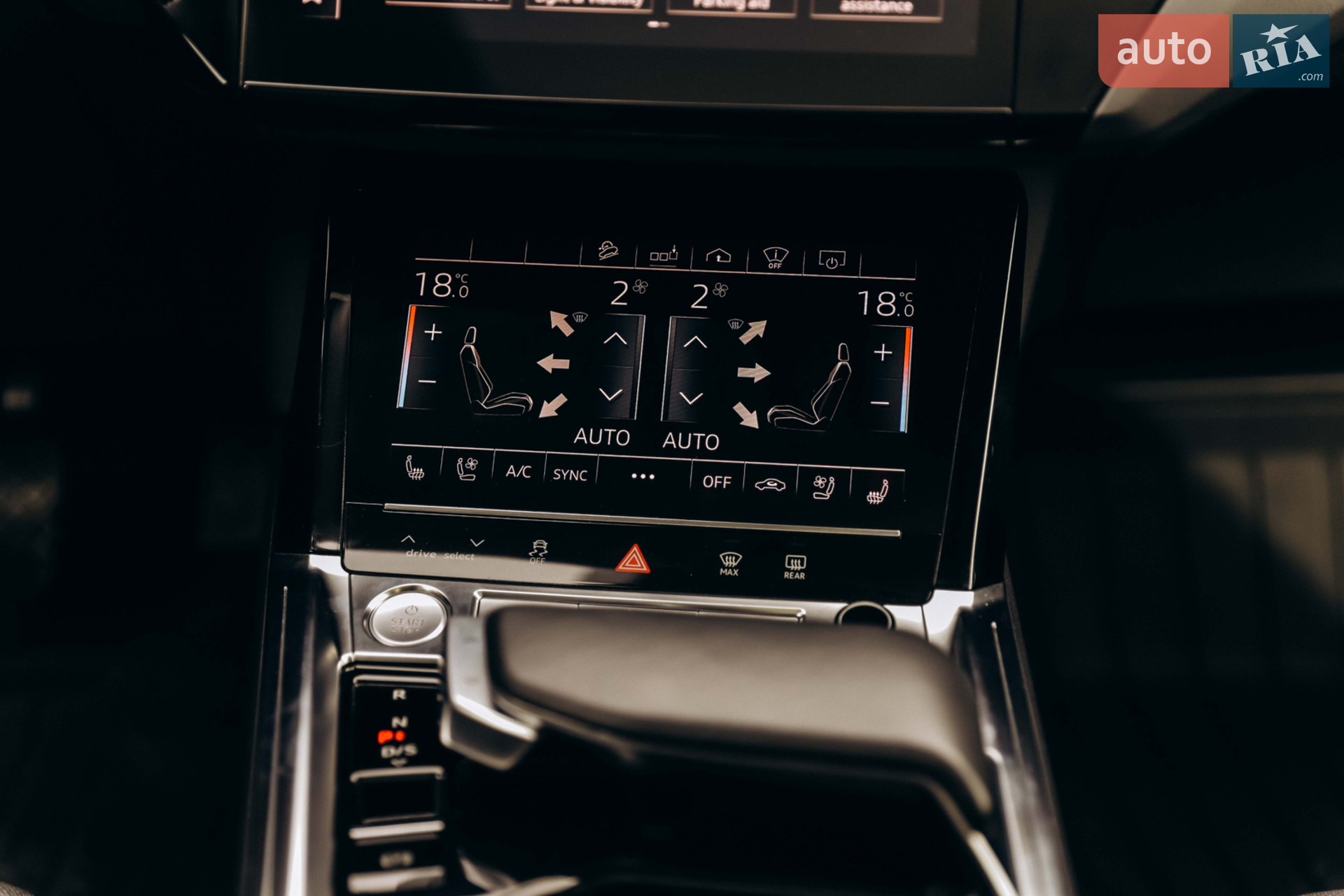2019 Audi e-tron - мініатюра 42