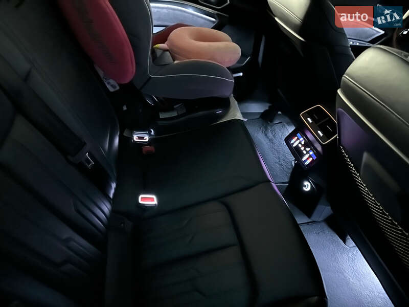 Внедорожник / Кроссовер Audi e-tron 2019 в Ужгороде