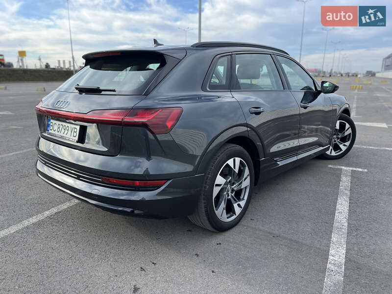Внедорожник / Кроссовер Audi e-tron 2020 в Львове