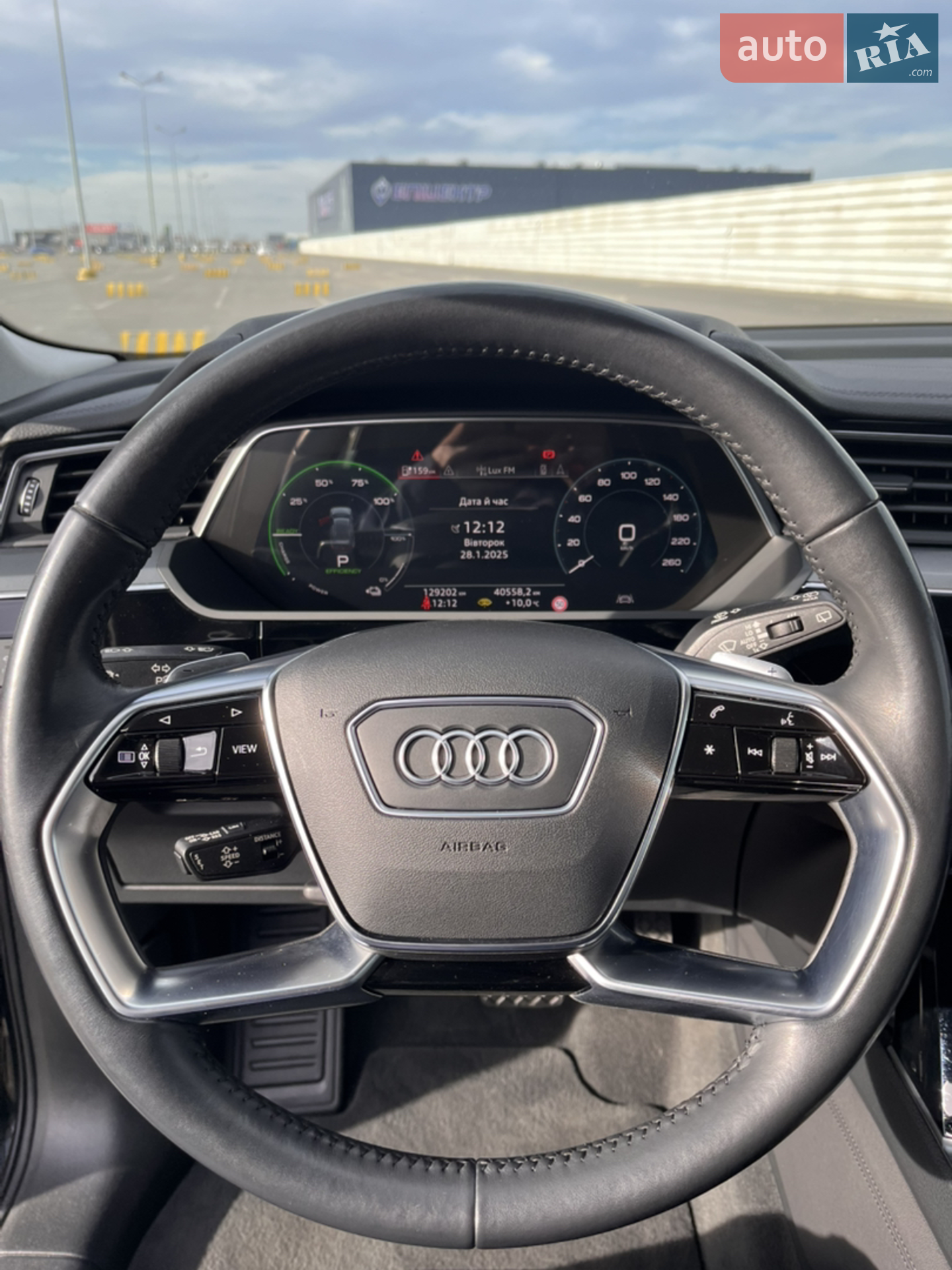 2020 Audi e-tron - мініатюра 11