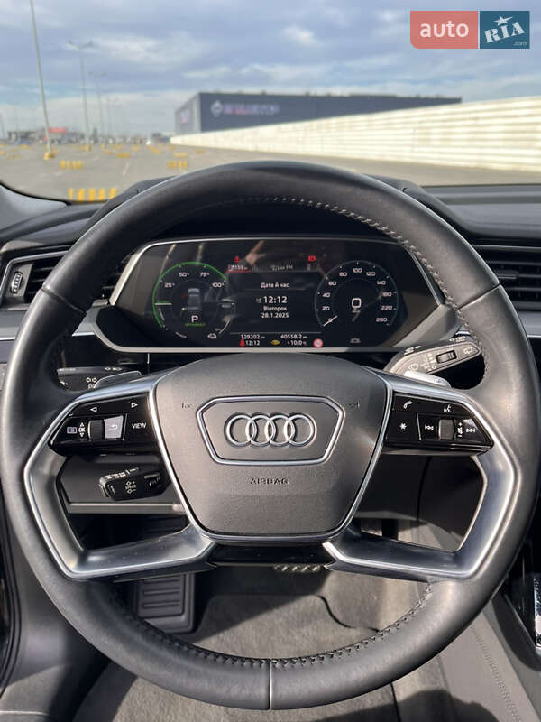 Внедорожник / Кроссовер Audi e-tron 2020 в Львове